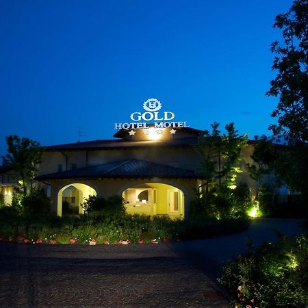 Hotel Motel Gold Calcinate Exterior foto